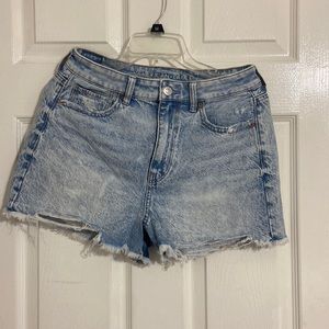 American Eagle high waisted shorts